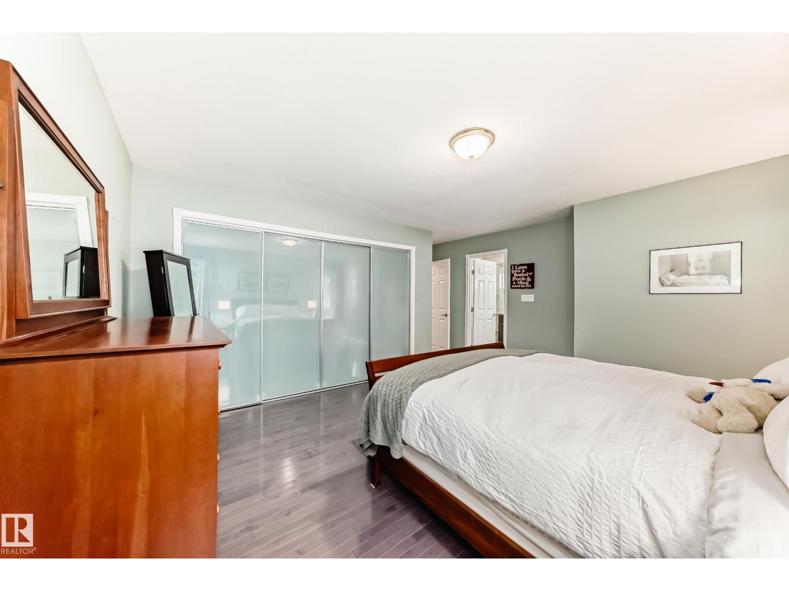 












9 EMPIRE CO

,
St. Albert,




Alberta
T8N5X5

