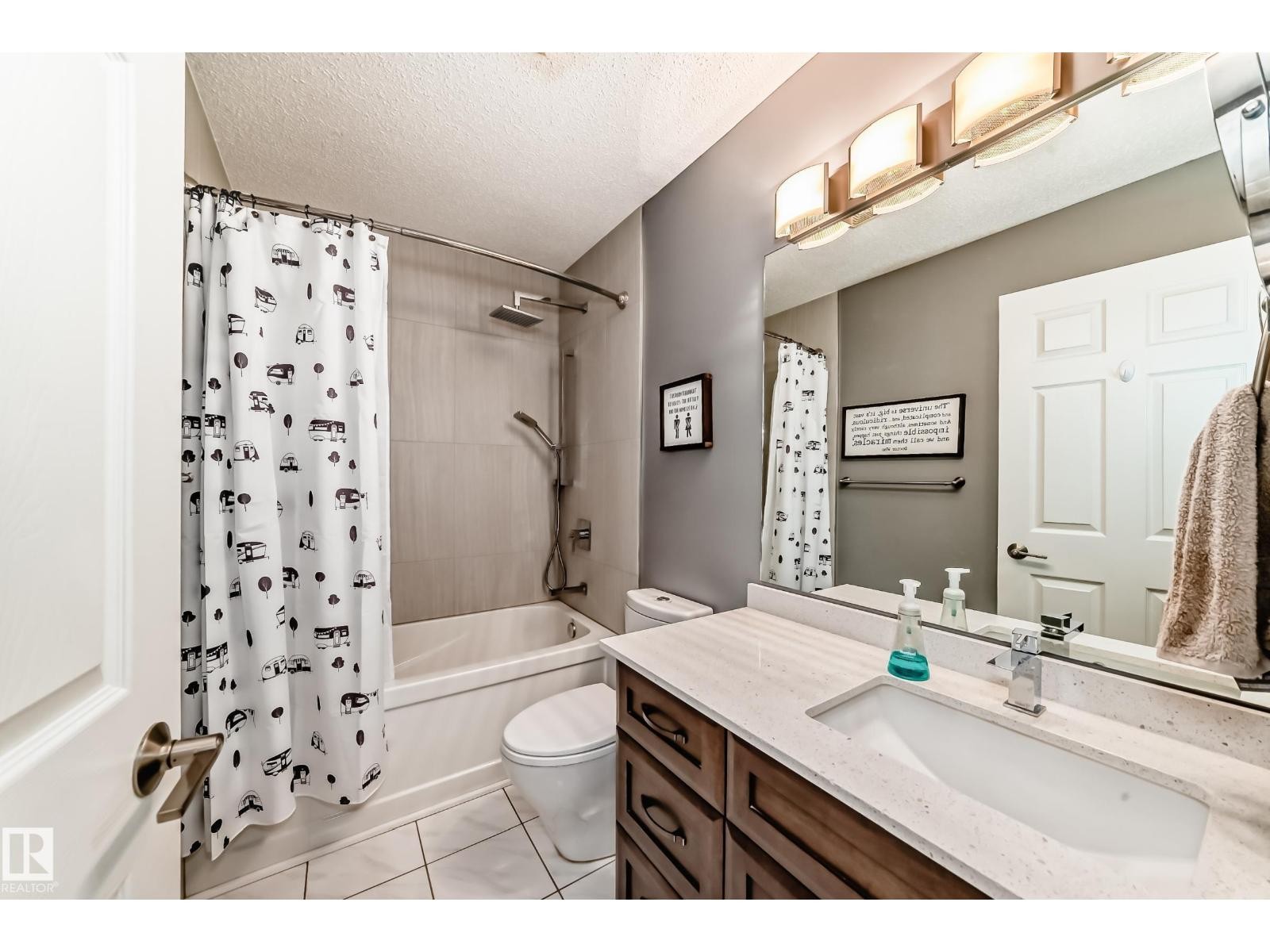 












9 EMPIRE CO

,
St. Albert,




Alberta
T8N5X5

