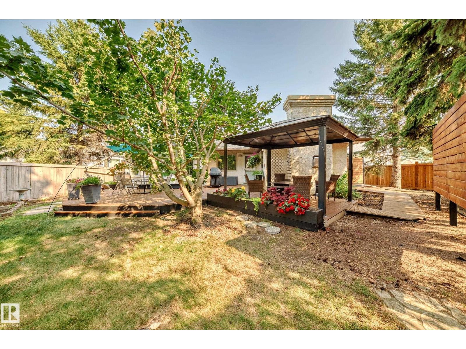 












9 EMPIRE CO

,
St. Albert,




Alberta
T8N5X5

