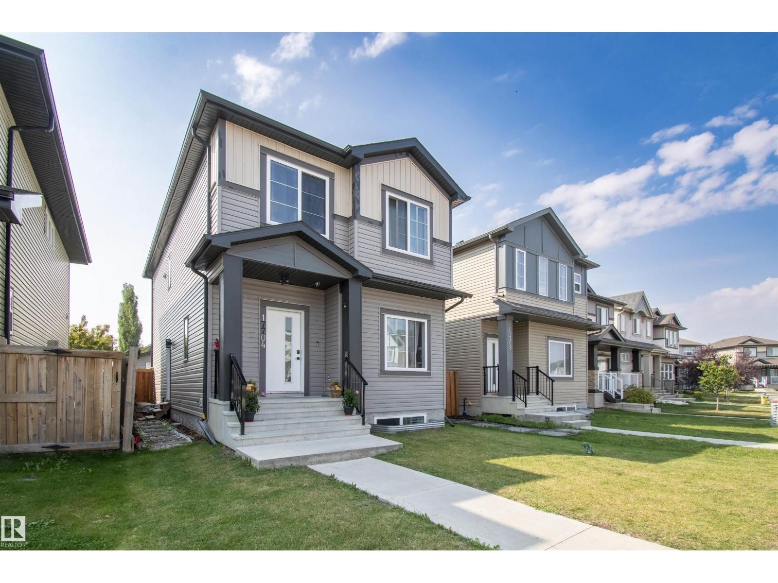












17704 59 ST NW NW

,
Edmonton,




Alberta
T5Y0W8

