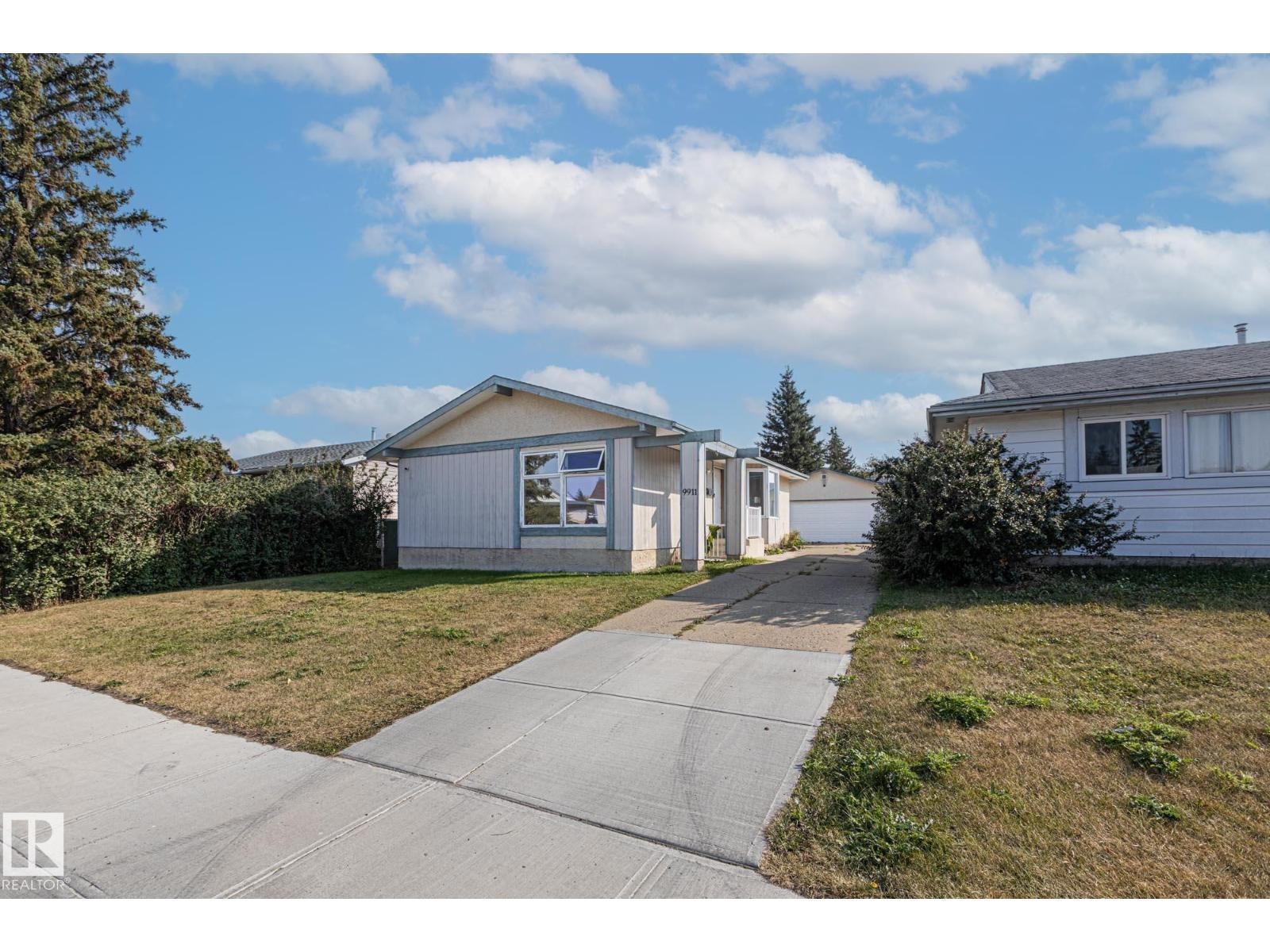 












9911 170 AV NW

,
Edmonton,




Alberta
T5X3G3

