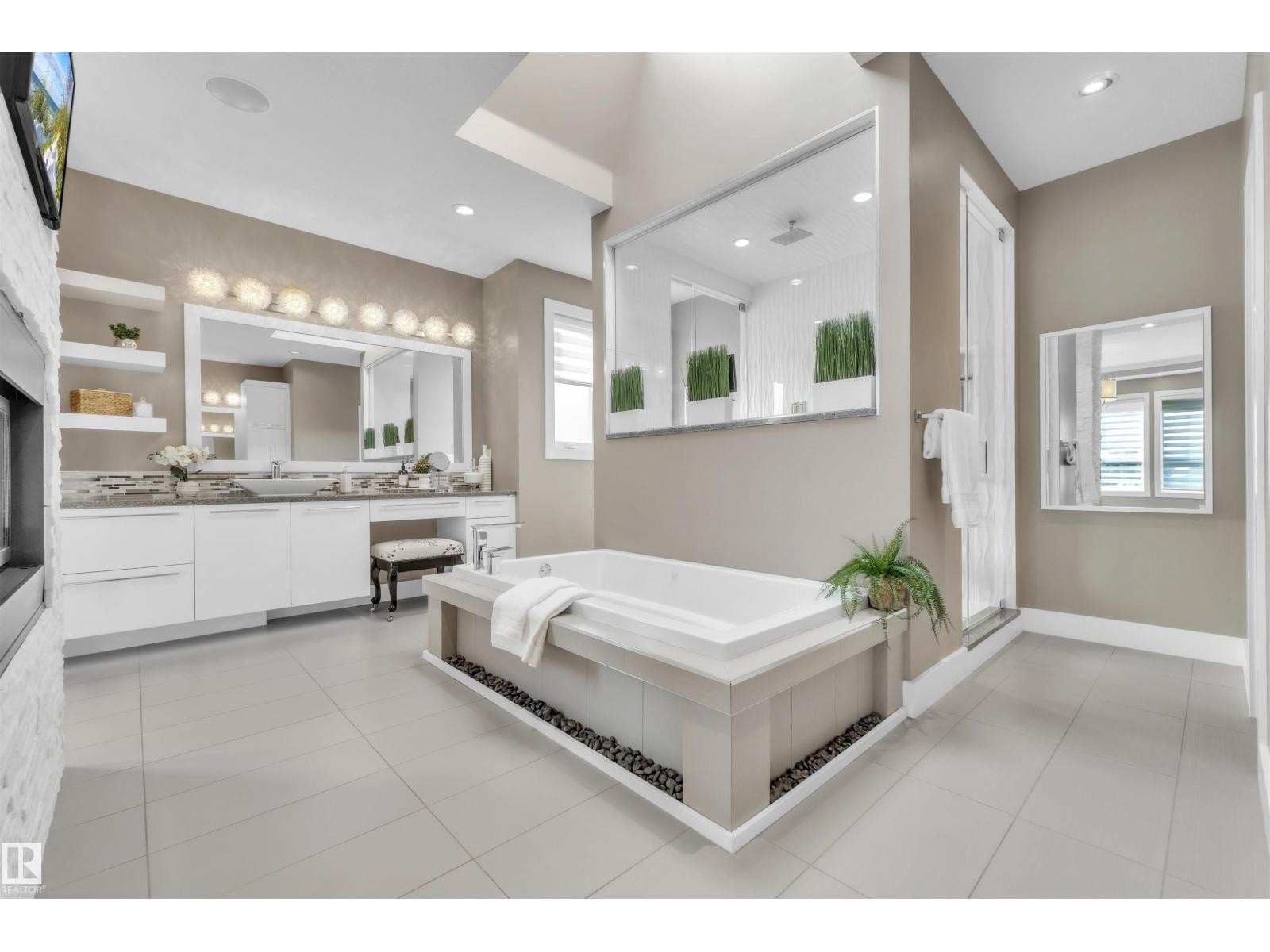 












4727 WOOLSEY CM NW

,
Edmonton,




Alberta
T6W2B9

