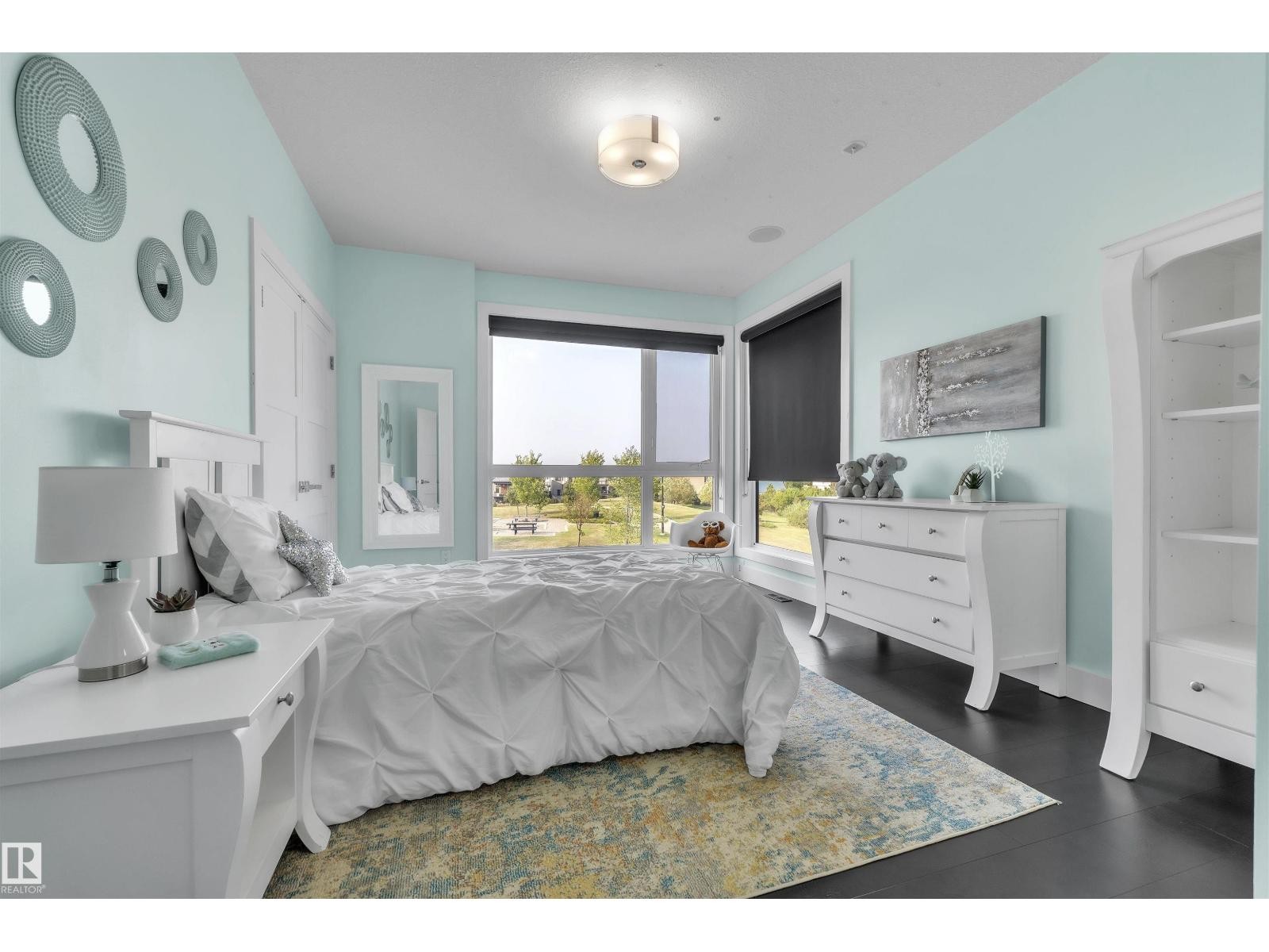 












4727 WOOLSEY CM NW

,
Edmonton,




Alberta
T6W2B9

