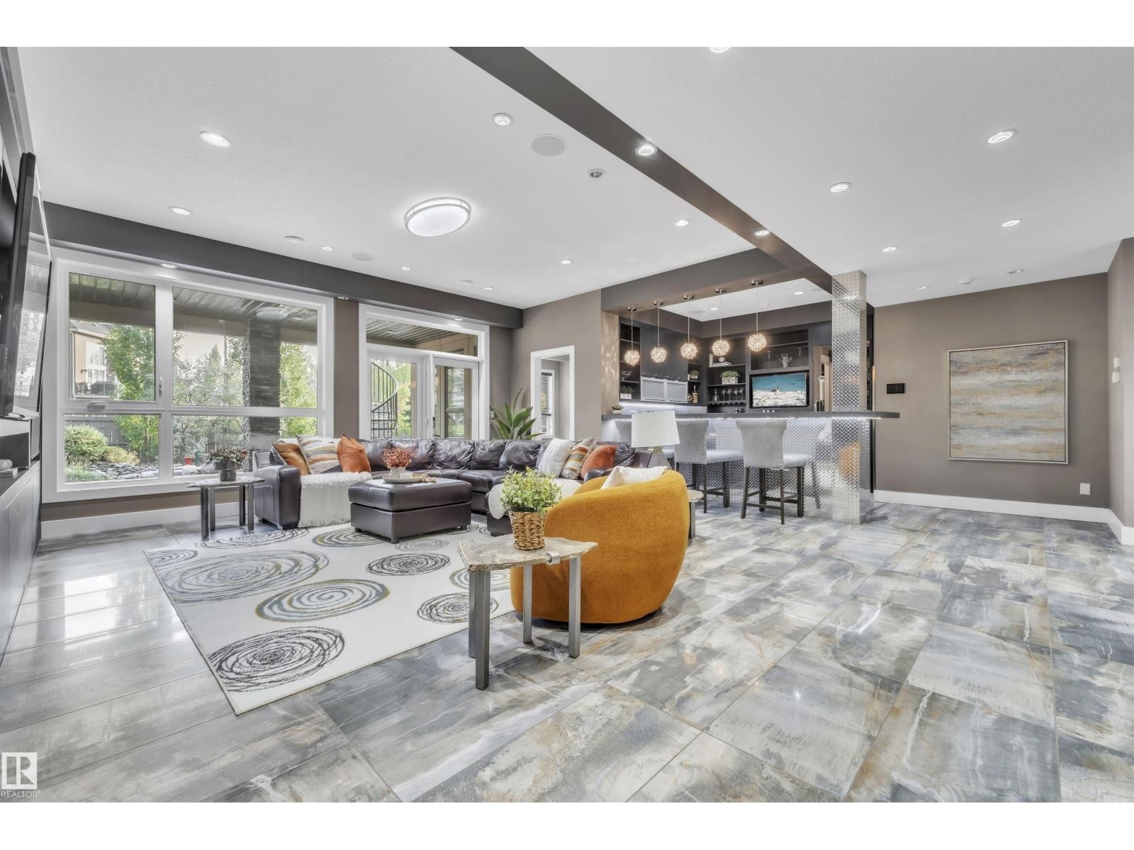 












4727 WOOLSEY CM NW

,
Edmonton,




Alberta
T6W2B9

