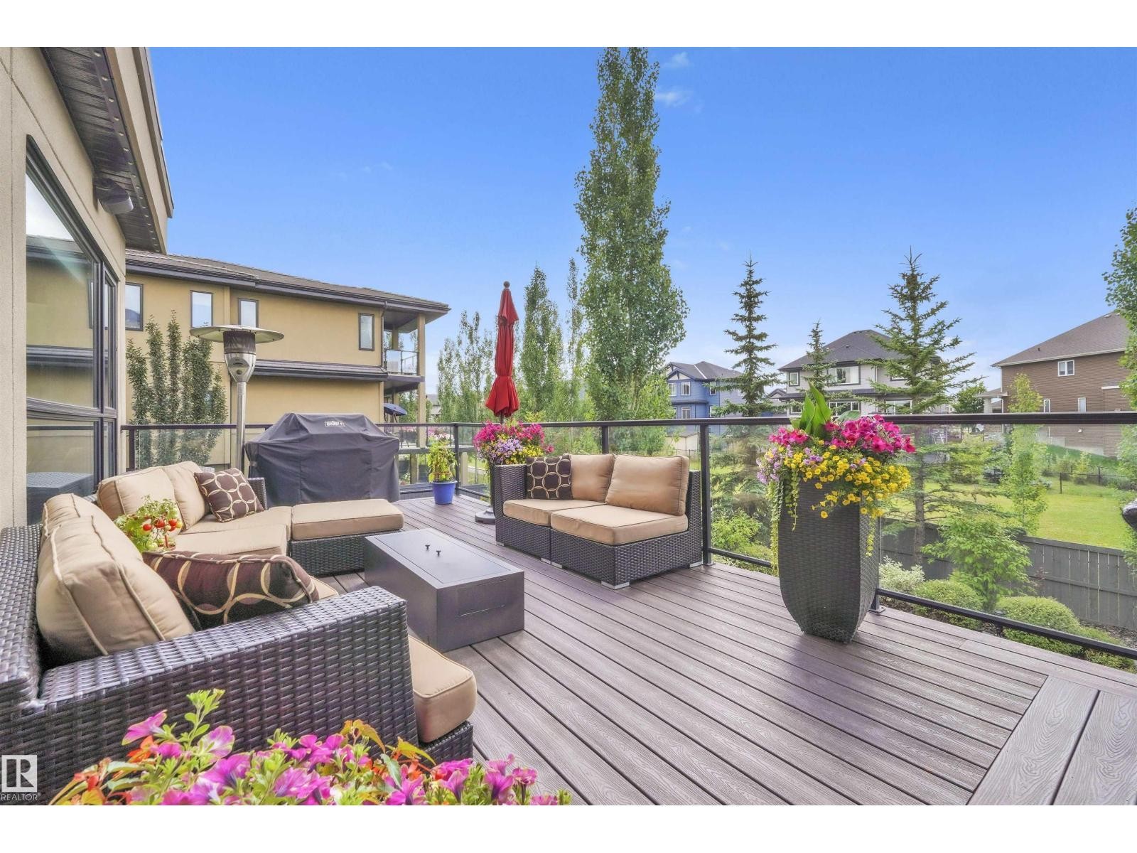 












4727 WOOLSEY CM NW

,
Edmonton,




Alberta
T6W2B9

