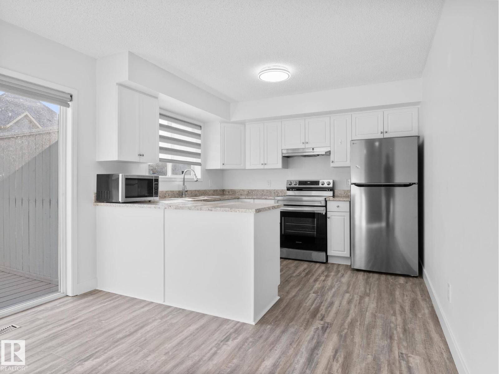 












#138 1670 JAMHA RD NW

,
Edmonton,




Alberta
T6L7B3

