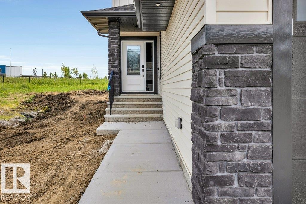 












80 HEMINGWAY CR

,
Spruce Grove,




Alberta
T7X2L6

