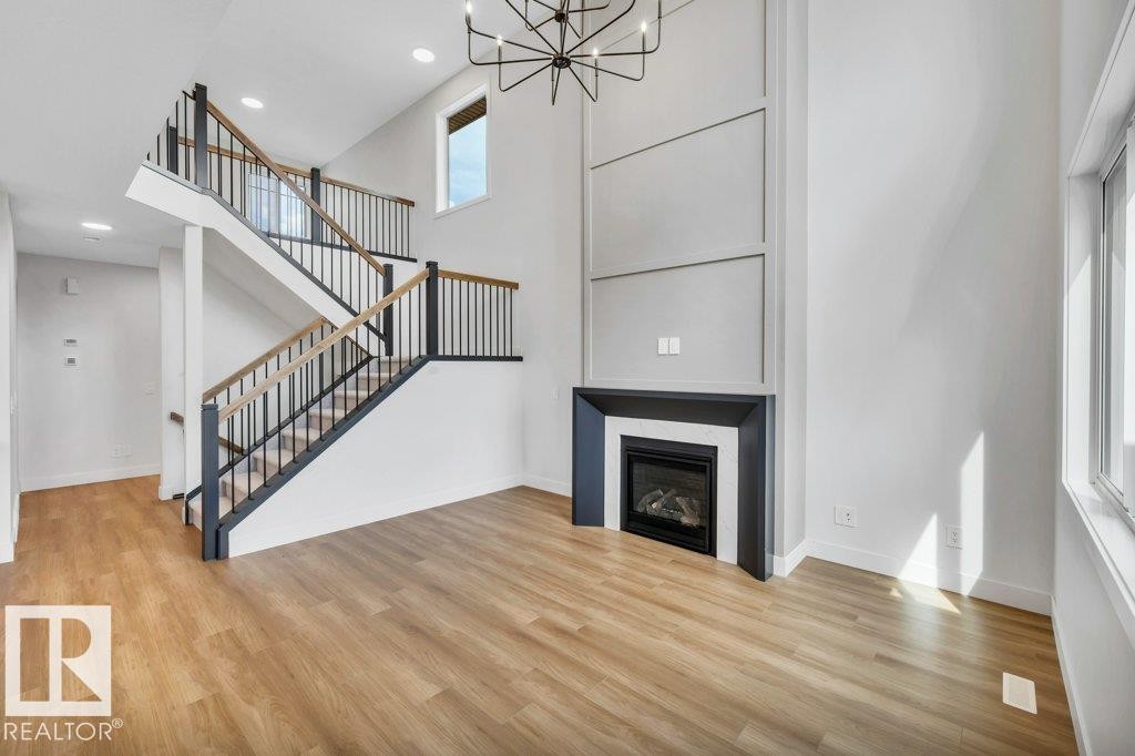












80 HEMINGWAY CR

,
Spruce Grove,




Alberta
T7X2L6

