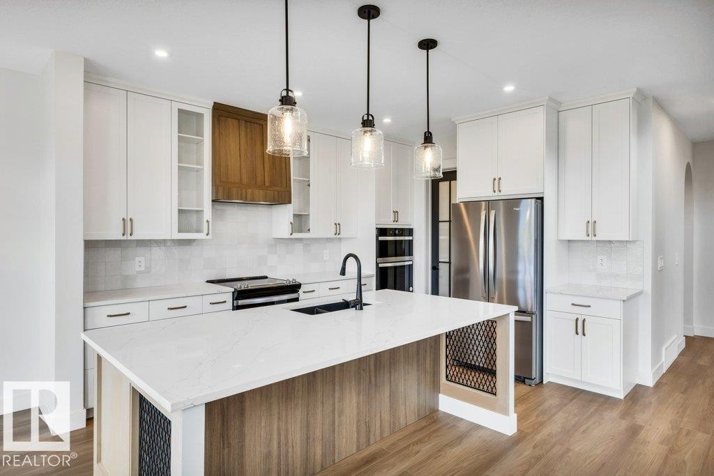 












80 HEMINGWAY CR

,
Spruce Grove,




Alberta
T7X2L6

