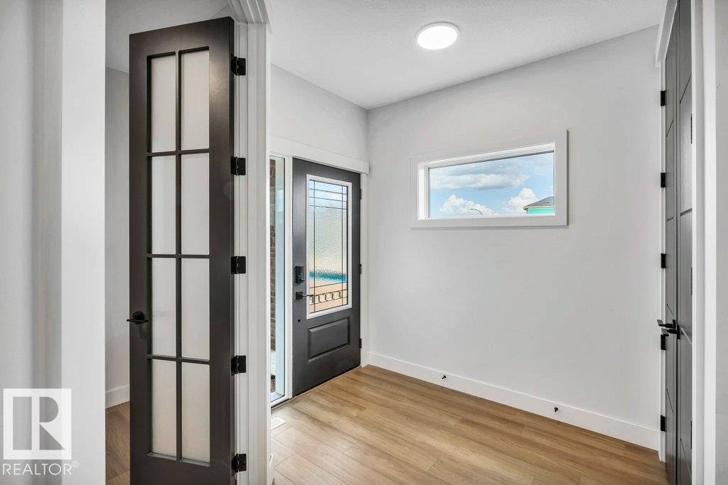 












80 HEMINGWAY CR

,
Spruce Grove,




Alberta
T7X2L6

