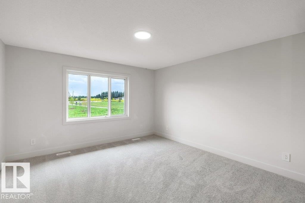 












80 HEMINGWAY CR

,
Spruce Grove,




Alberta
T7X2L6

