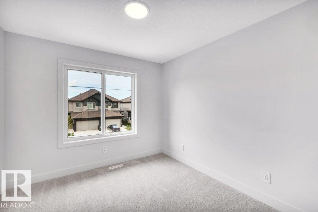 












80 HEMINGWAY CR

,
Spruce Grove,




Alberta
T7X2L6

