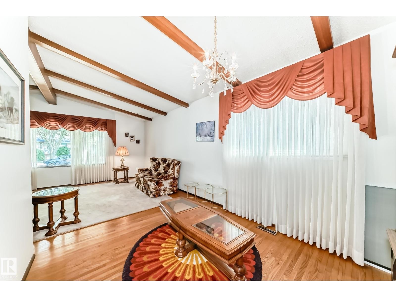 












70 FLEETWOOD CR

,
St. Albert,




Alberta
T8N1R5

