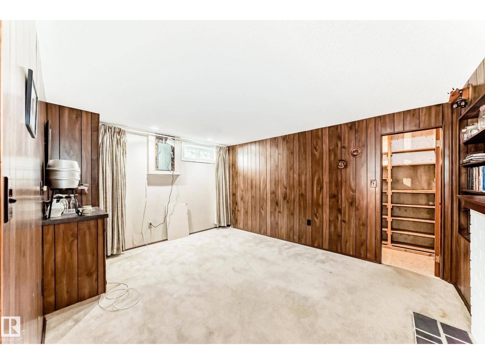 












70 FLEETWOOD CR

,
St. Albert,




Alberta
T8N1R5

