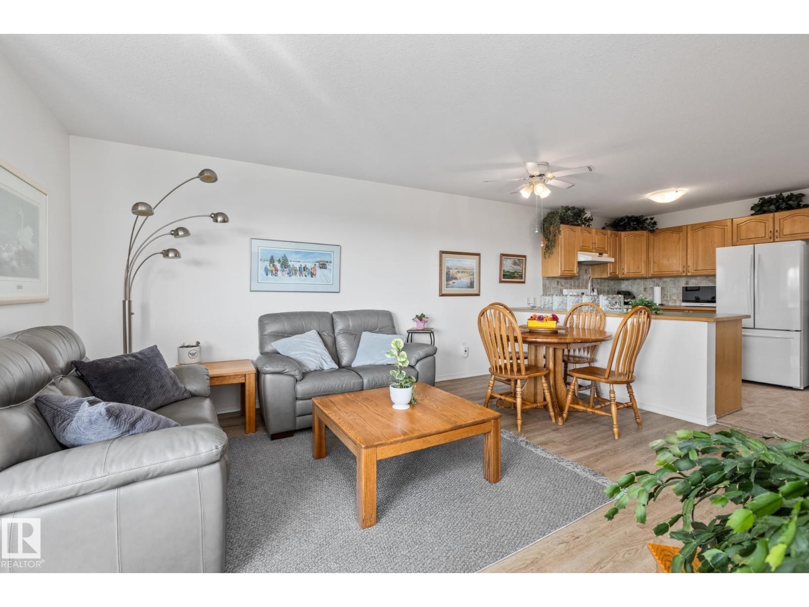 












#414 78 MCKENNEY AV

,
St. Albert,




Alberta
T8N1L9

