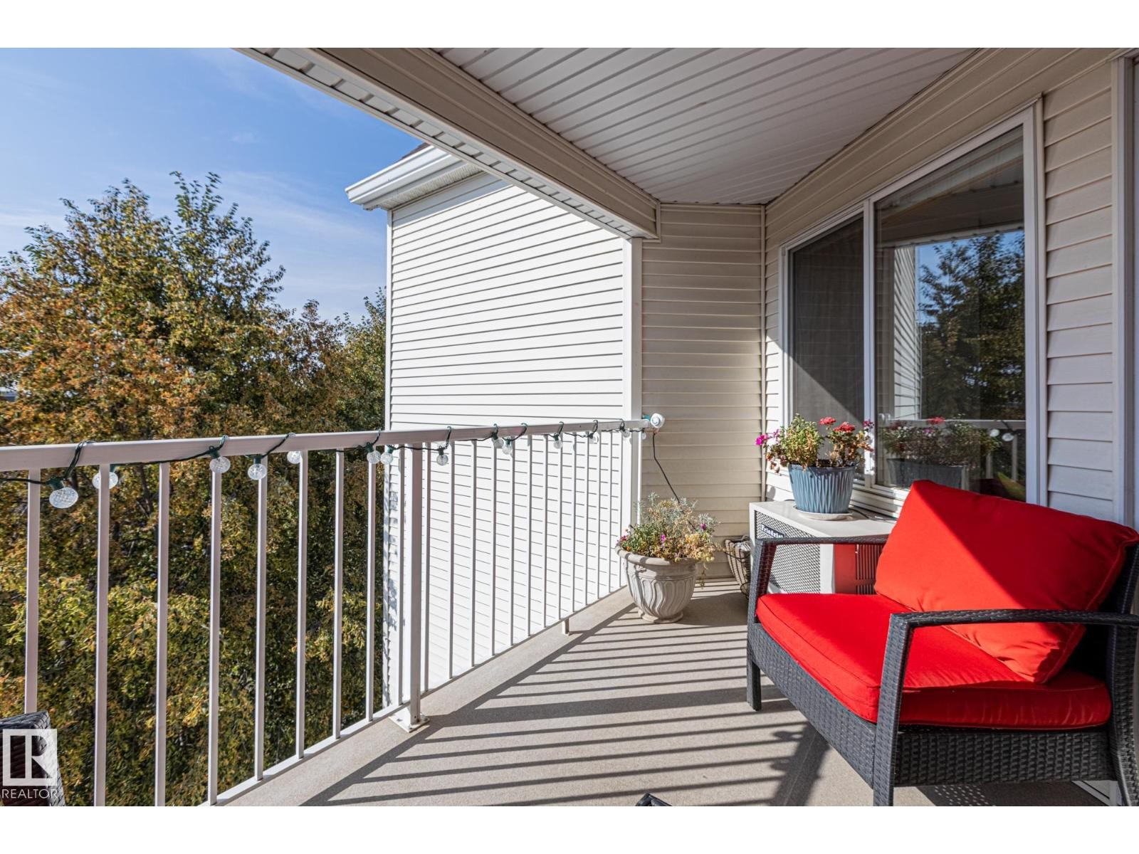 












#414 78 MCKENNEY AV

,
St. Albert,




Alberta
T8N1L9

