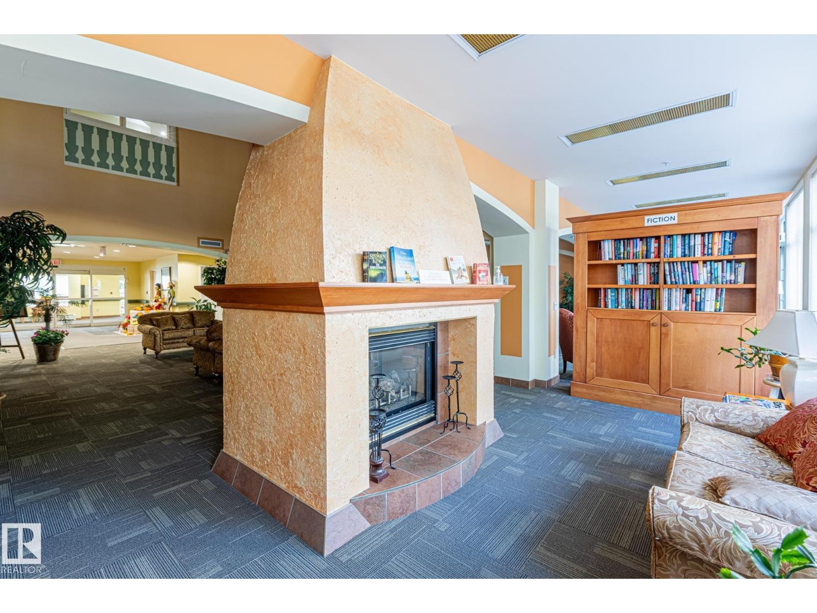 












#414 78 MCKENNEY AV

,
St. Albert,




Alberta
T8N1L9

