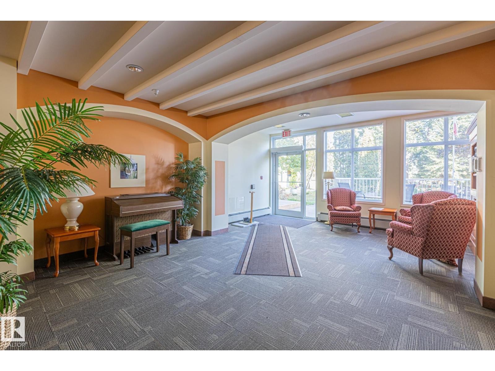 












#414 78 MCKENNEY AV

,
St. Albert,




Alberta
T8N1L9

