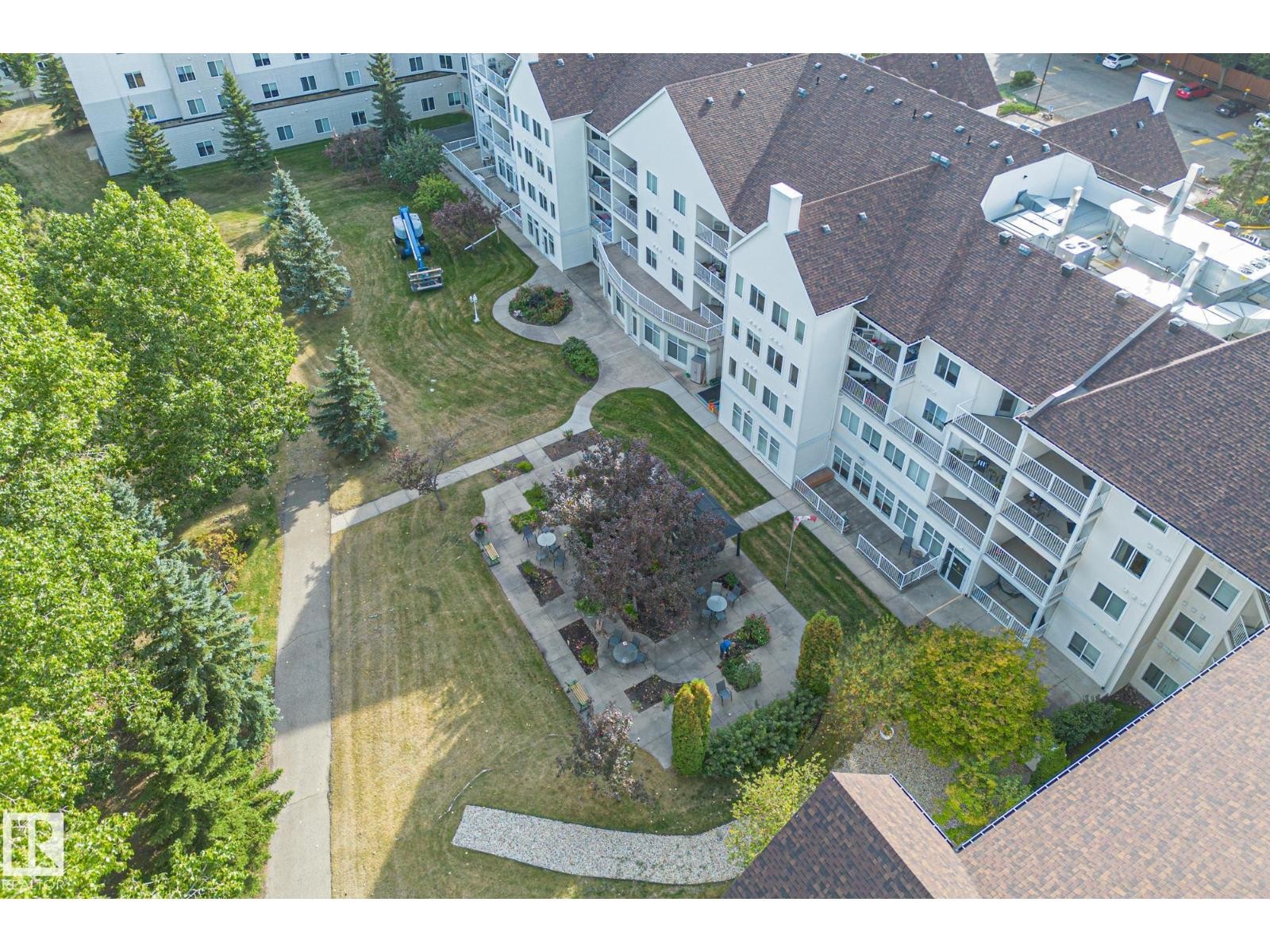












#414 78 MCKENNEY AV

,
St. Albert,




Alberta
T8N1L9

