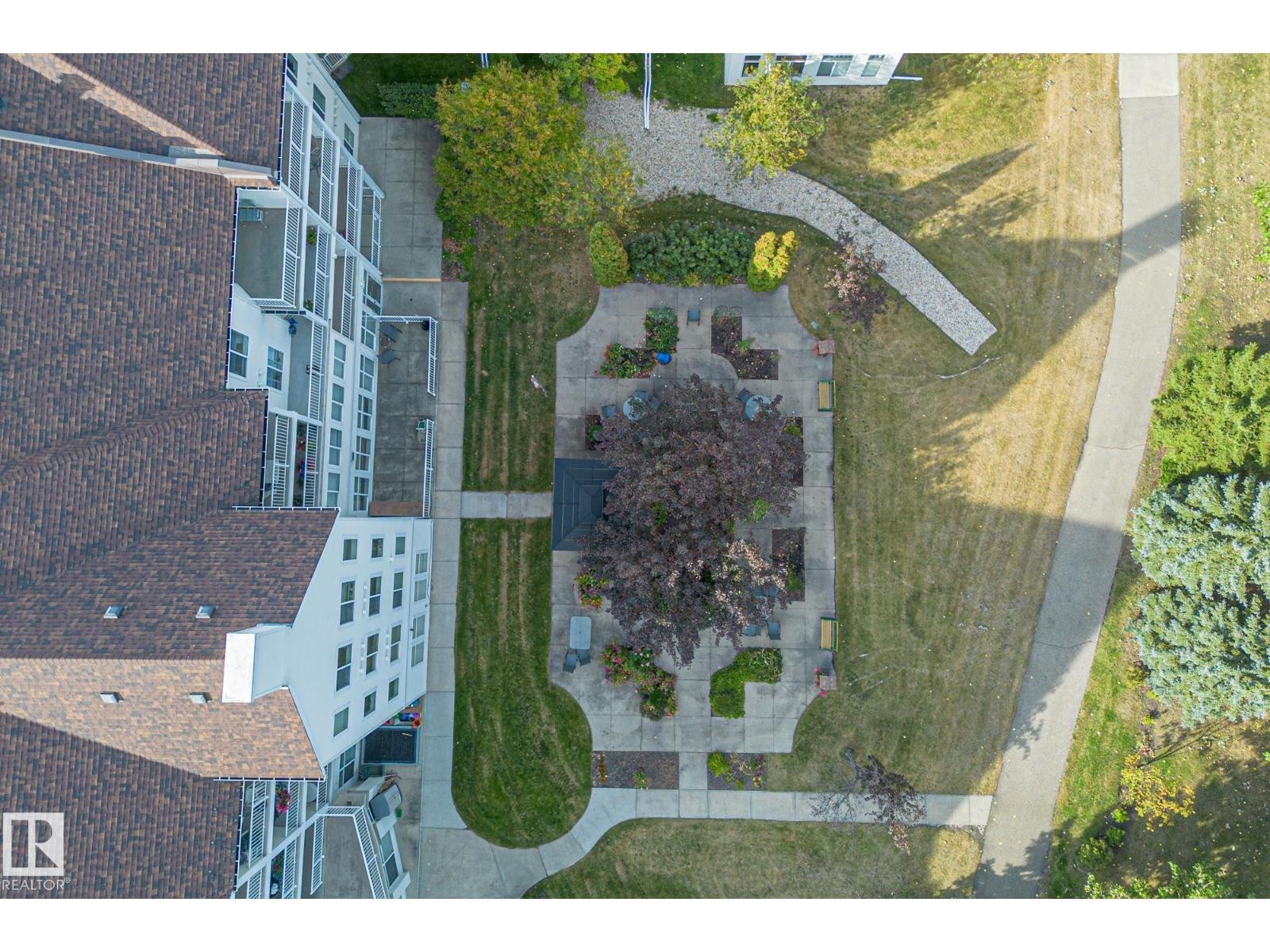 












#414 78 MCKENNEY AV

,
St. Albert,




Alberta
T8N1L9

