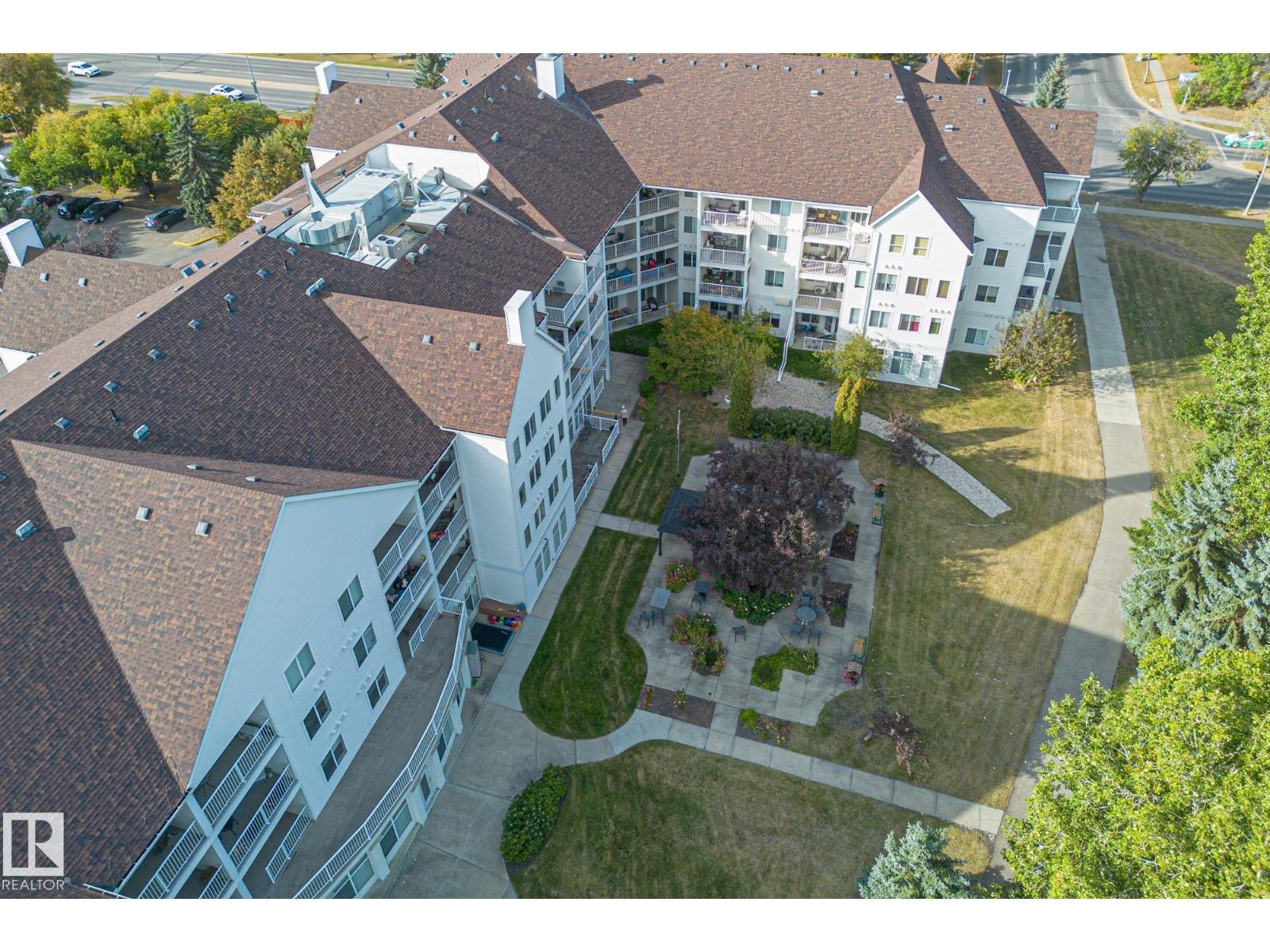 












#414 78 MCKENNEY AV

,
St. Albert,




Alberta
T8N1L9

