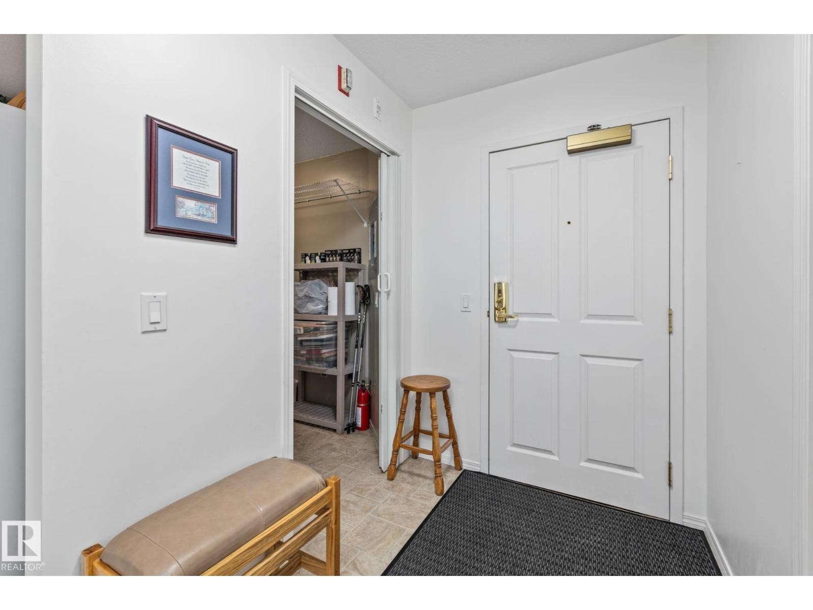 












#414 78 MCKENNEY AV

,
St. Albert,




Alberta
T8N1L9

