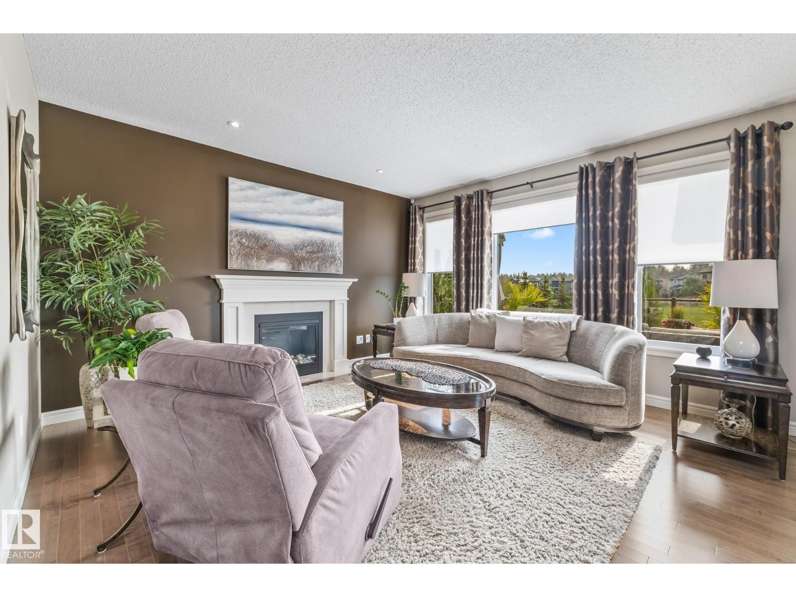 












10 MEADOWLAND GD

,
Spruce Grove,




Alberta
T7X0N3

