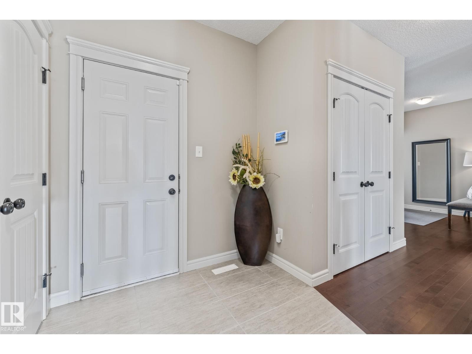 












10 MEADOWLAND GD

,
Spruce Grove,




Alberta
T7X0N3

