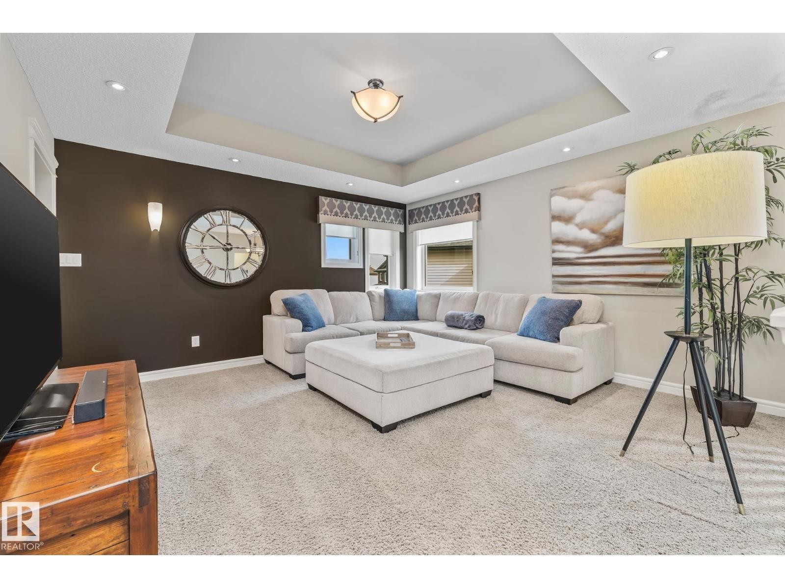 












10 MEADOWLAND GD

,
Spruce Grove,




Alberta
T7X0N3

