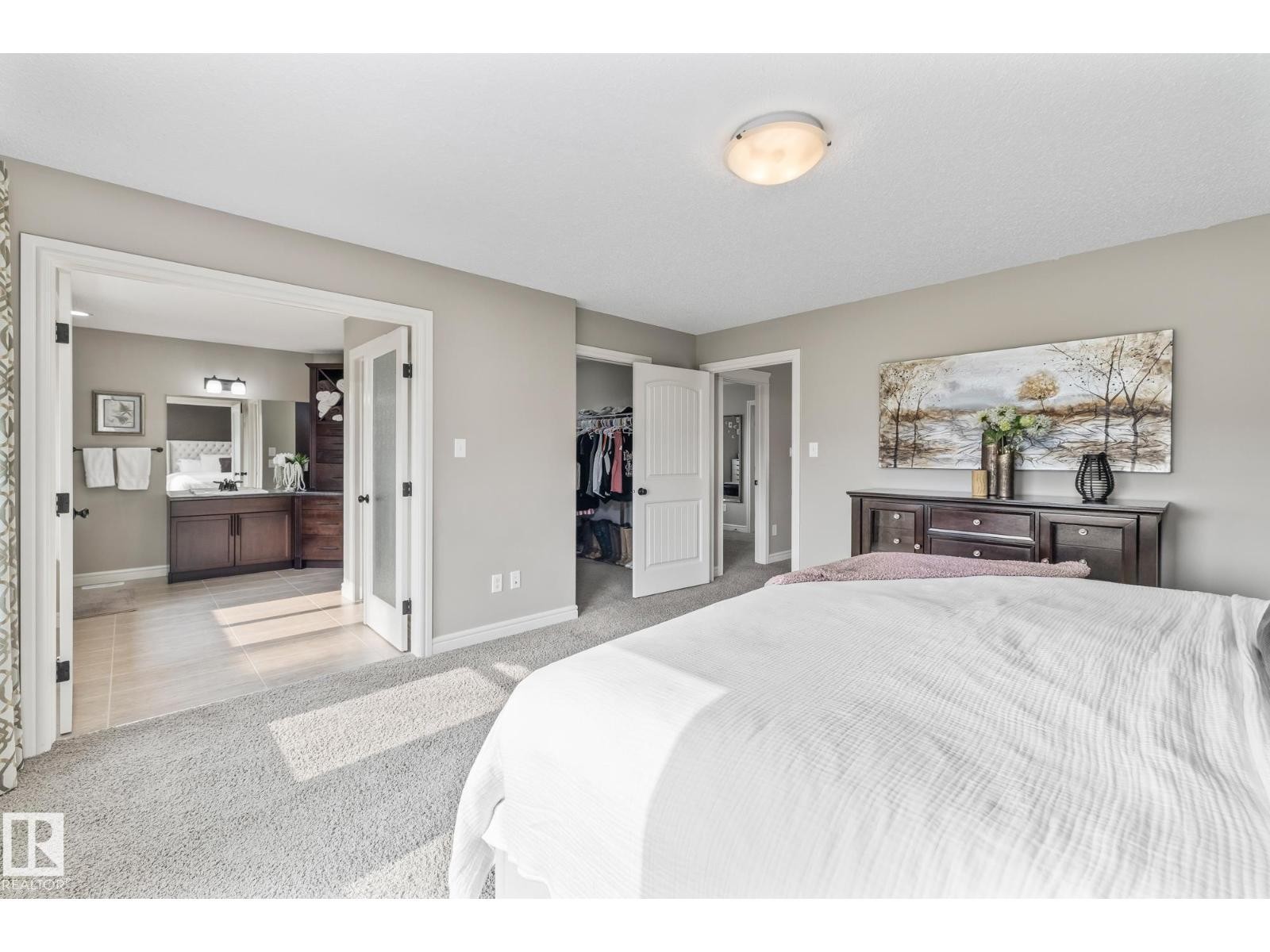 












10 MEADOWLAND GD

,
Spruce Grove,




Alberta
T7X0N3

