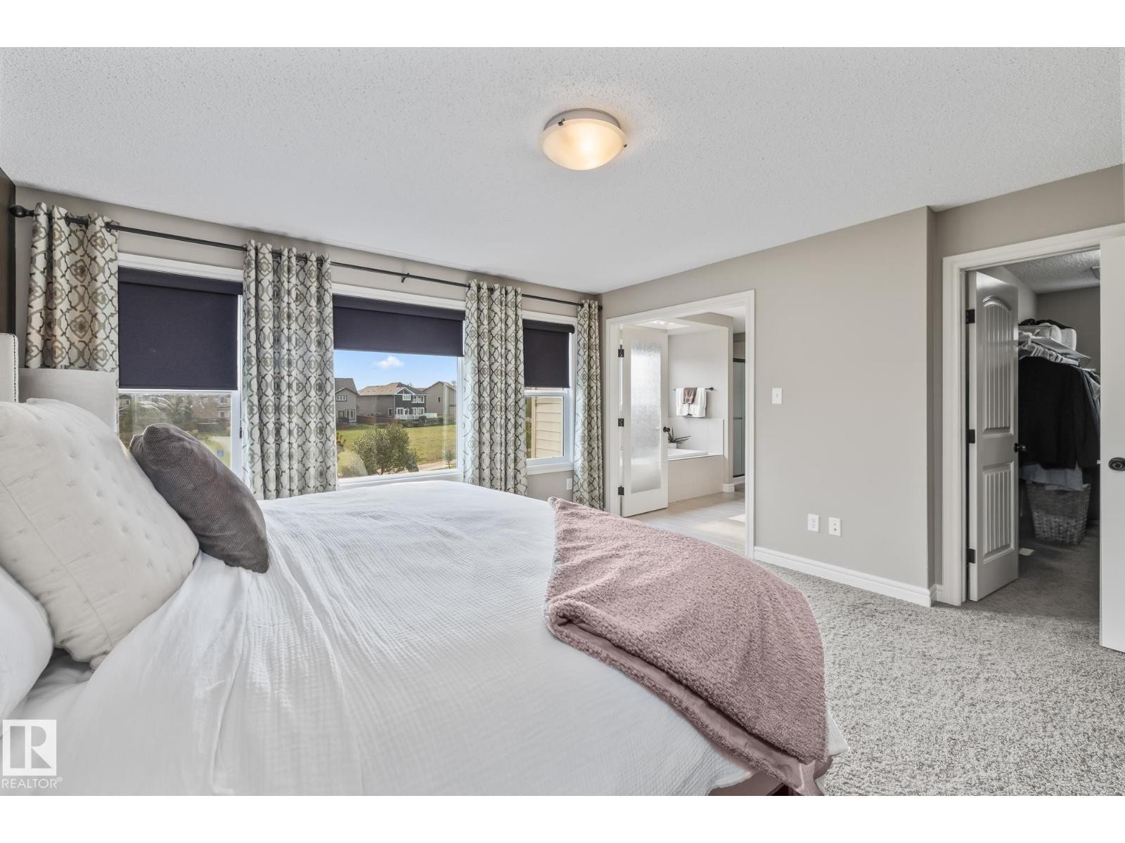 












10 MEADOWLAND GD

,
Spruce Grove,




Alberta
T7X0N3


