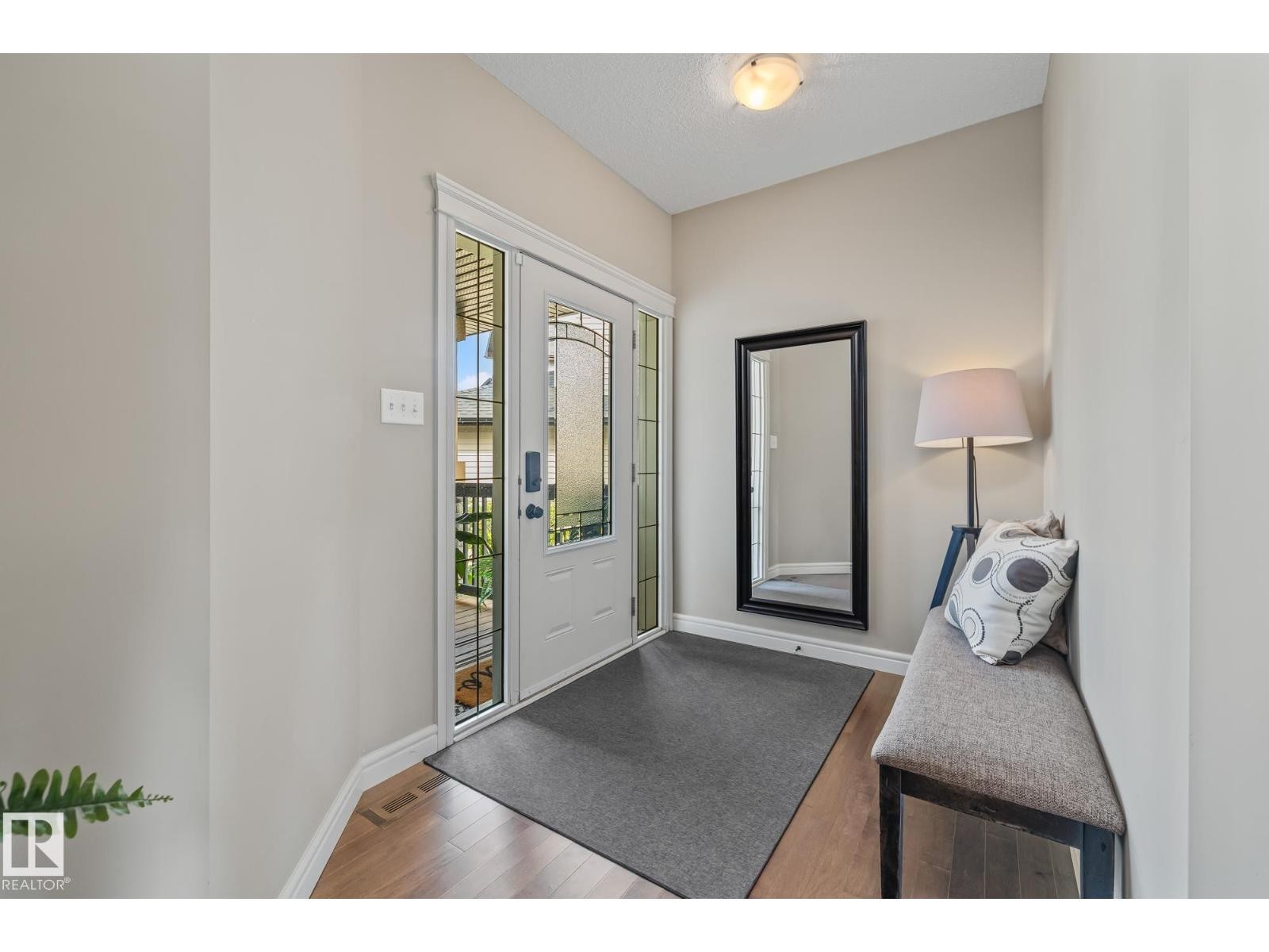 












10 MEADOWLAND GD

,
Spruce Grove,




Alberta
T7X0N3

