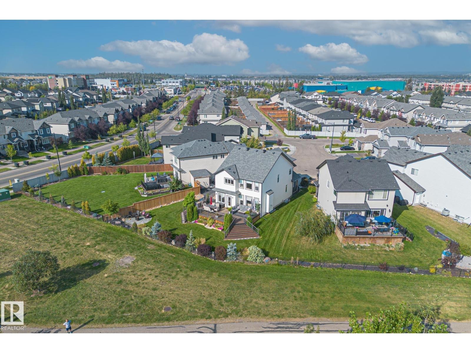 












10 MEADOWLAND GD

,
Spruce Grove,




Alberta
T7X0N3


