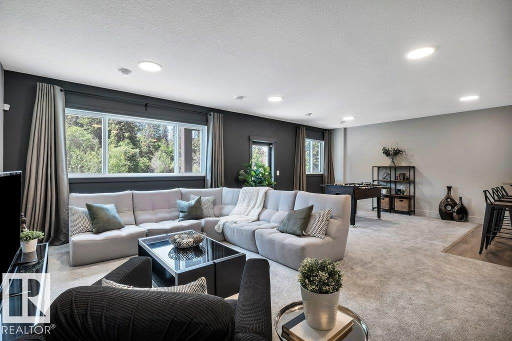 












27 SYDWYCK CI

,
Spruce Grove,




Alberta
T7X4C9

