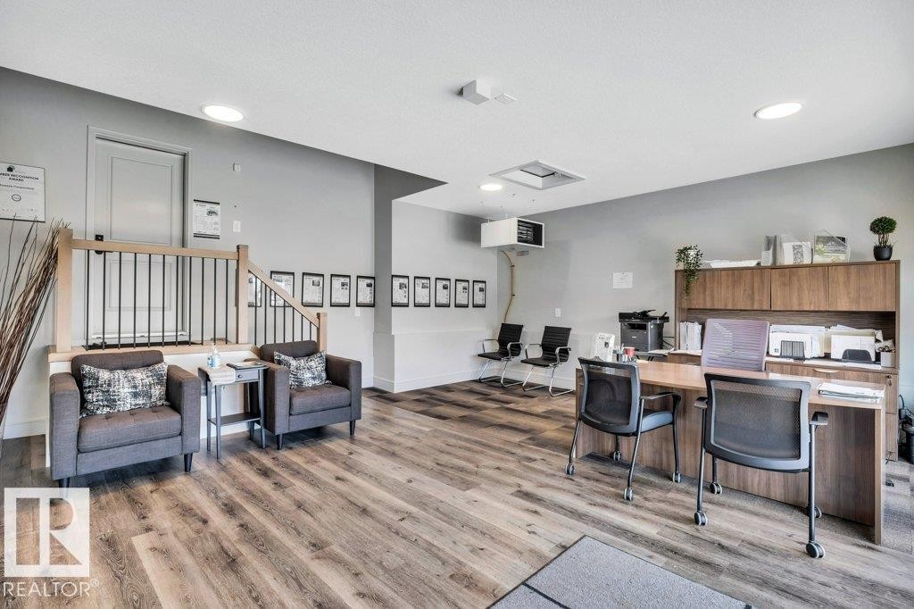 












27 SYDWYCK CI

,
Spruce Grove,




Alberta
T7X4C9

