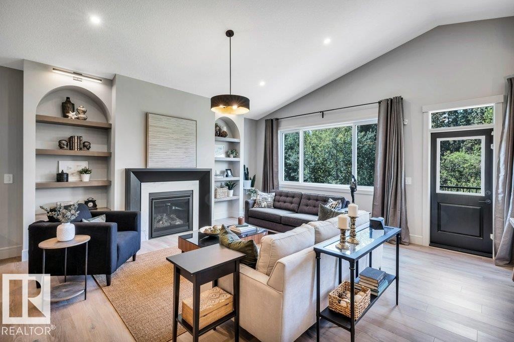 












27 SYDWYCK CI

,
Spruce Grove,




Alberta
T7X4C9


