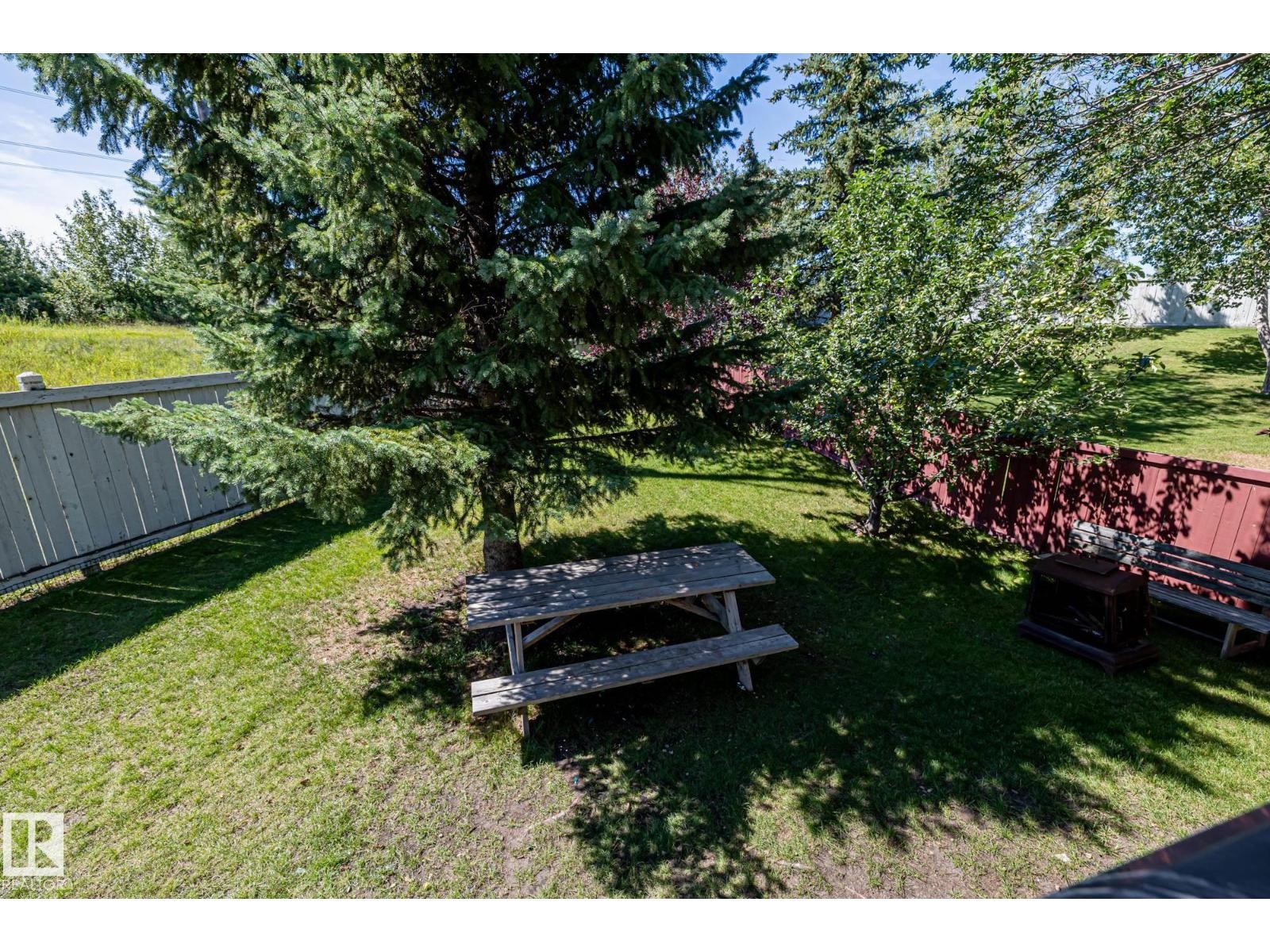 












#23 1237 CARTER CREST RD NW

,
Edmonton,




Alberta
T6R2R2

