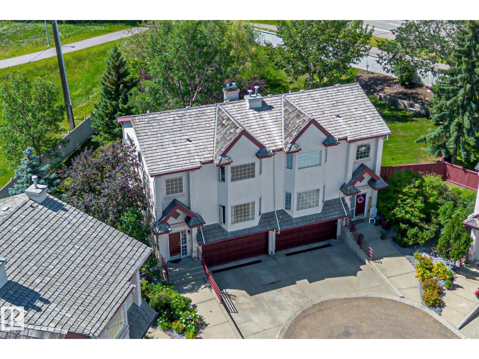 












#23 1237 CARTER CREST RD NW

,
Edmonton,




Alberta
T6R2R2

