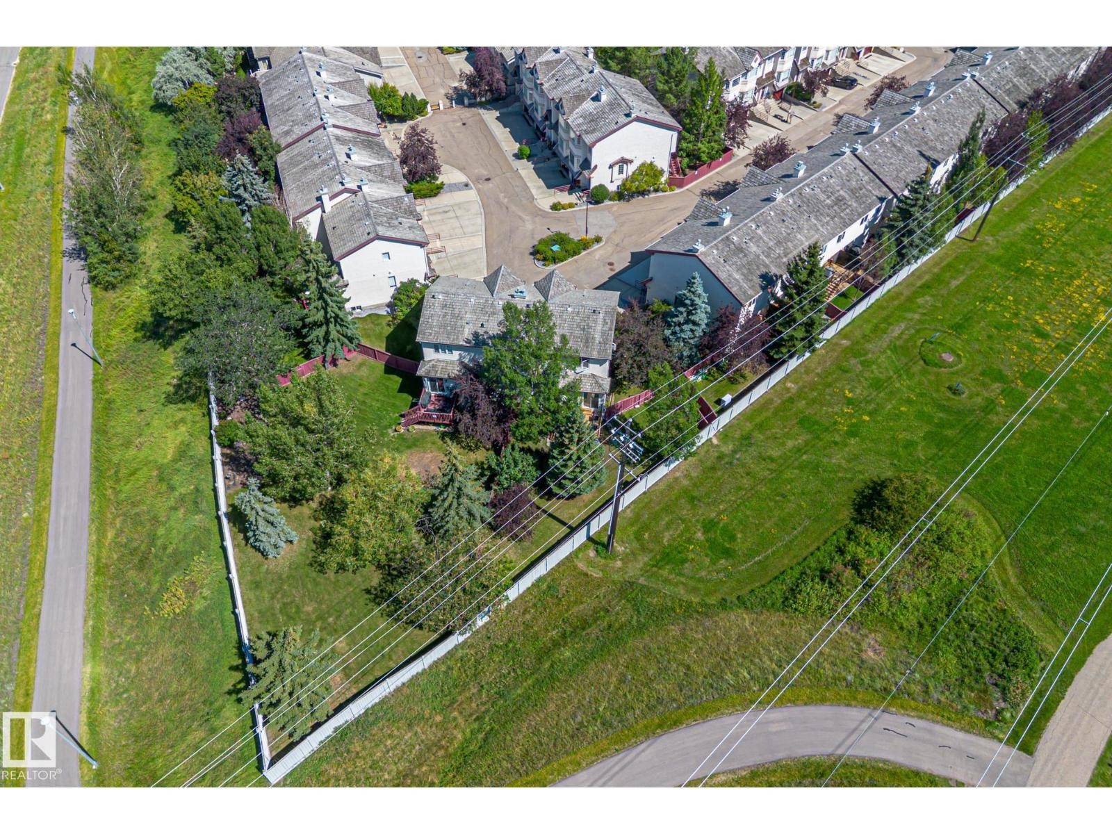 












#23 1237 CARTER CREST RD NW

,
Edmonton,




Alberta
T6R2R2

