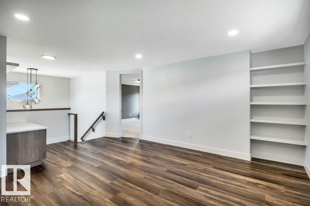 












13 HILLWOOD TC

,
Spruce Grove,




Alberta
T7X0X4

