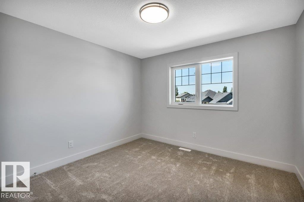 












13 HILLWOOD TC

,
Spruce Grove,




Alberta
T7X0X4

