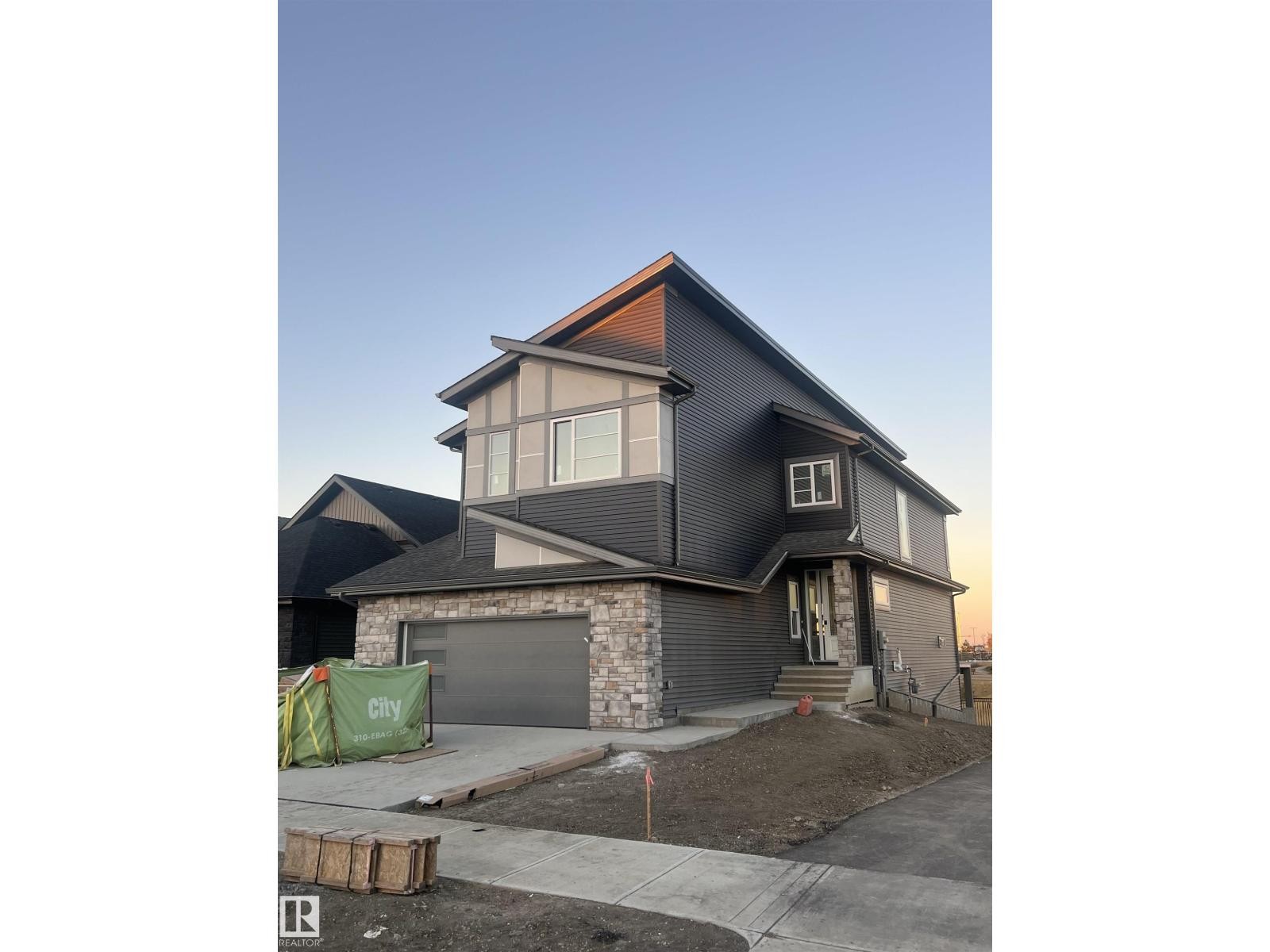 












48 ELDRIDGE PT

,
St. Albert,




Alberta
T8N8C4

