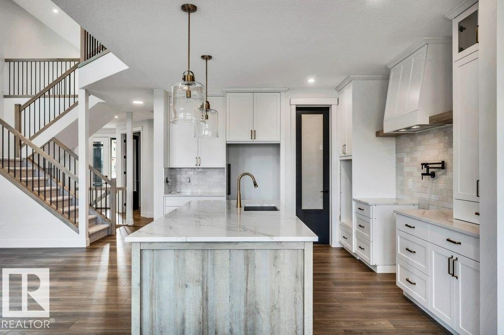 












48 ELDRIDGE PT

,
St. Albert,




Alberta
T8N8C4

