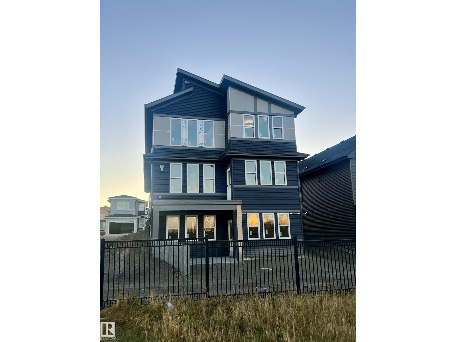 












48 ELDRIDGE PT

,
St. Albert,




Alberta
T8N8C4

