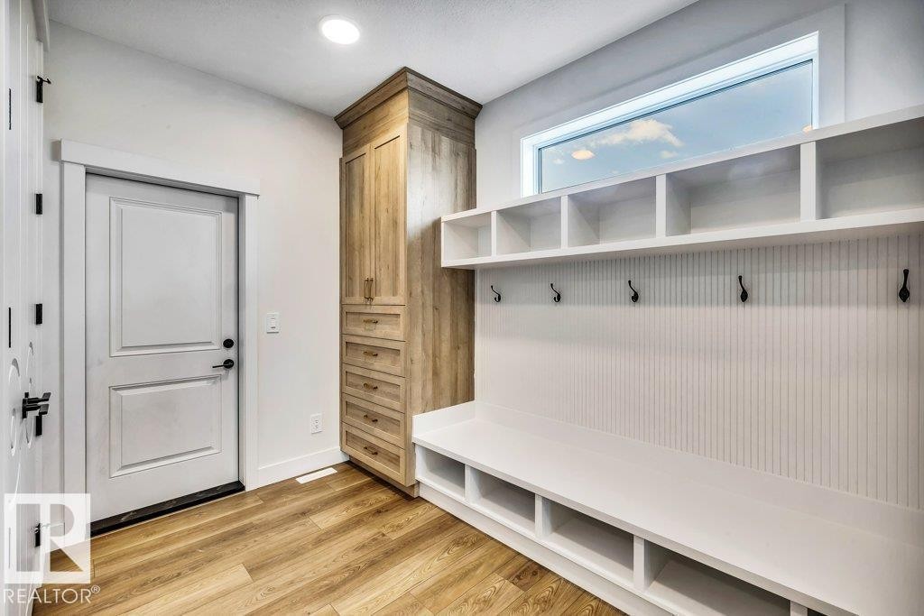 












48 ELDRIDGE PT

,
St. Albert,




Alberta
T8N8C4

