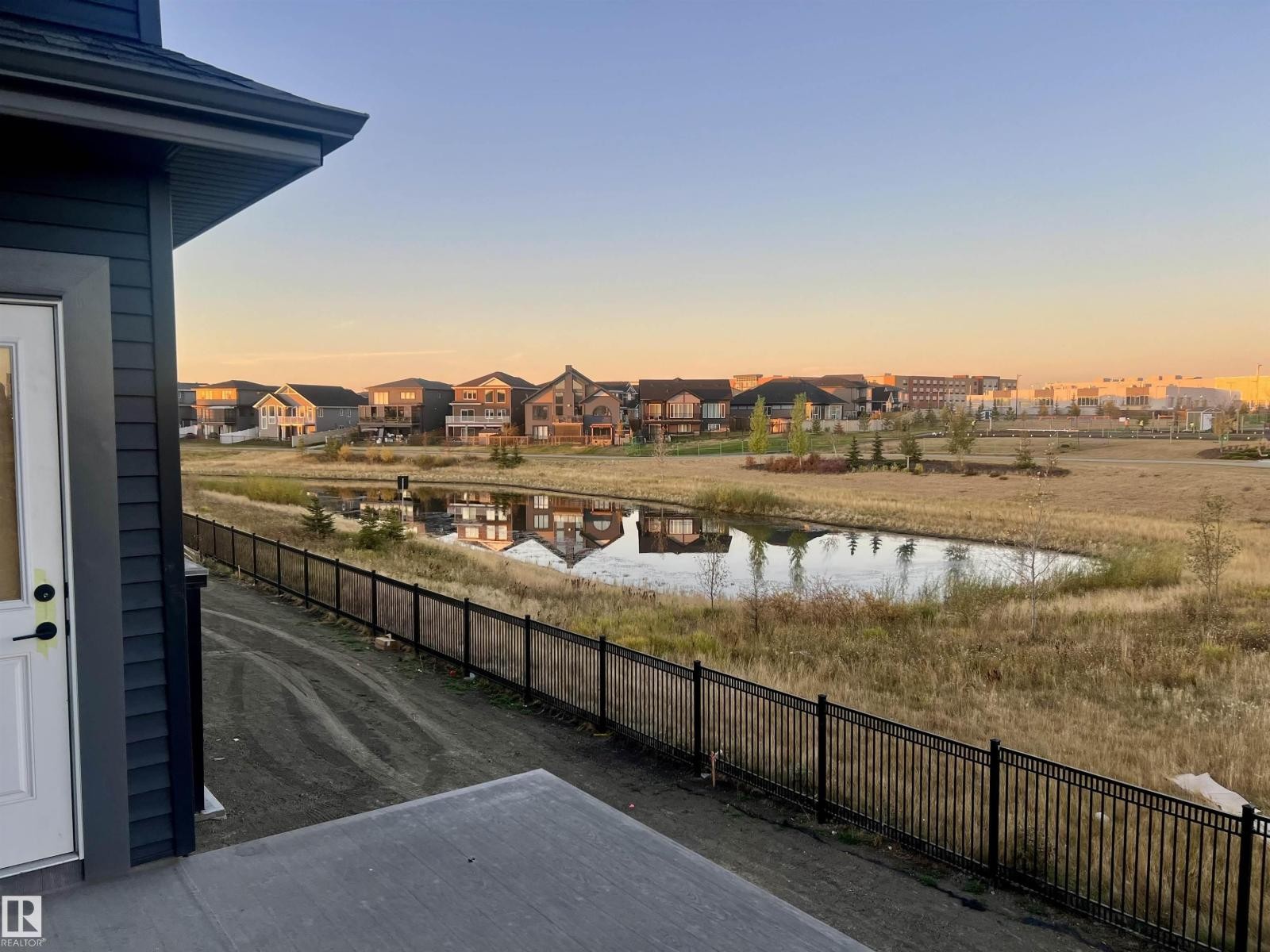 












48 ELDRIDGE PT

,
St. Albert,




Alberta
T8N8C4

