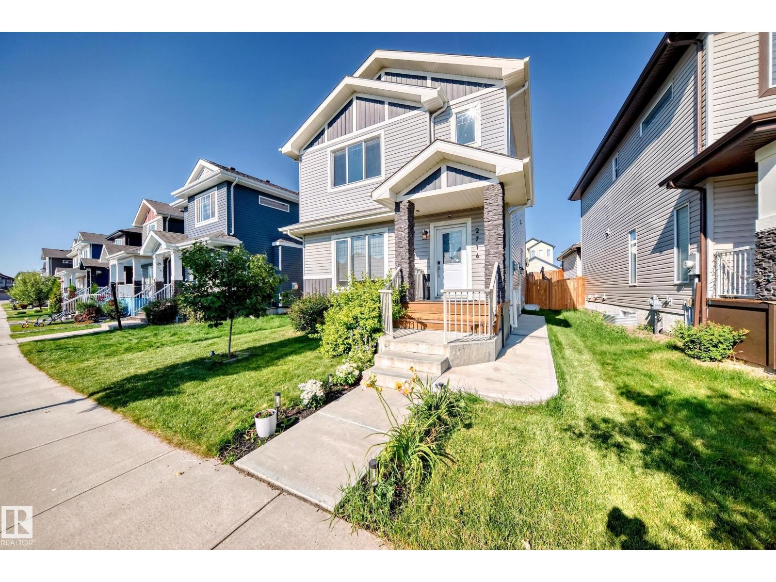 












2716 11 ST NW

,
Edmonton,




Alberta
T6T0X9

