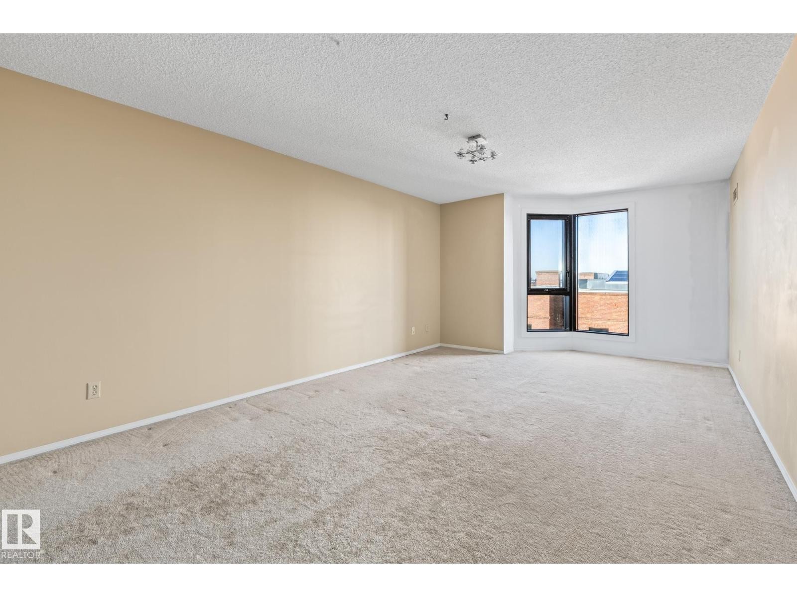 












#602 11503 100 AV NW NW

,
Edmonton,




Alberta
T5K2K7

