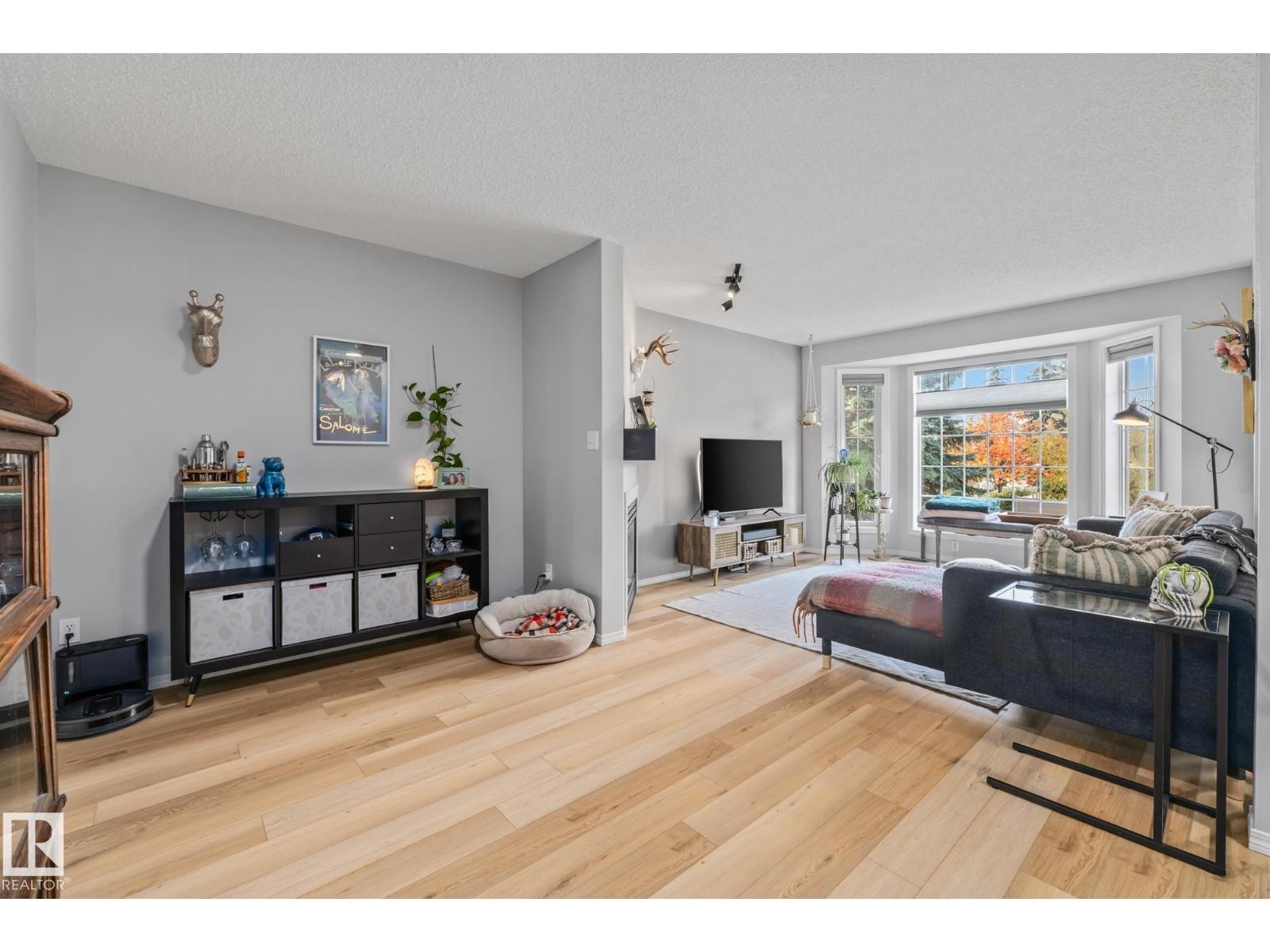 












1606 JAMHA RD NW

,
Edmonton,




Alberta
T6L6V7

