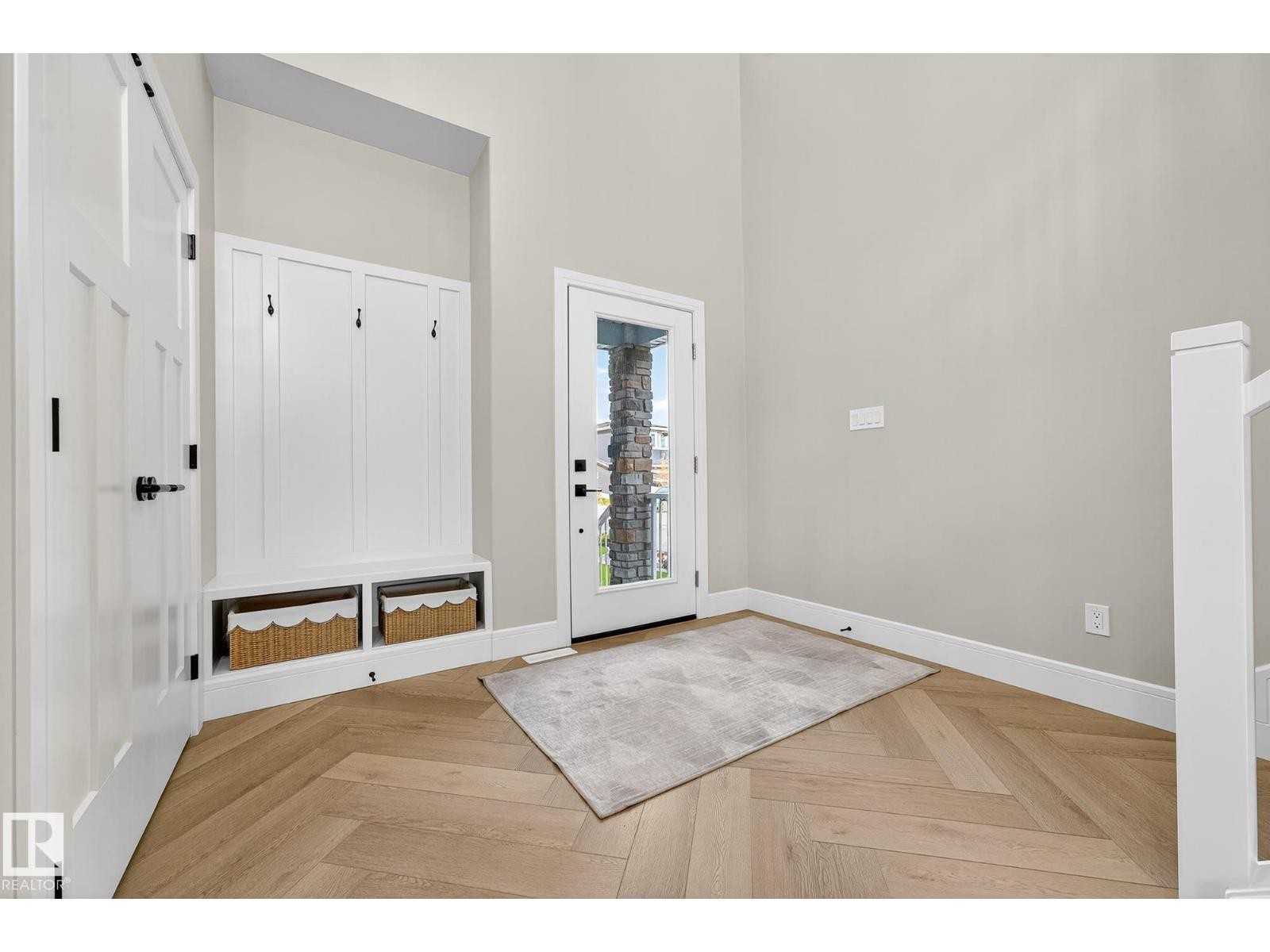 












37 EDGEFIELD WY

,
St. Albert,




Alberta
T8N8A1

